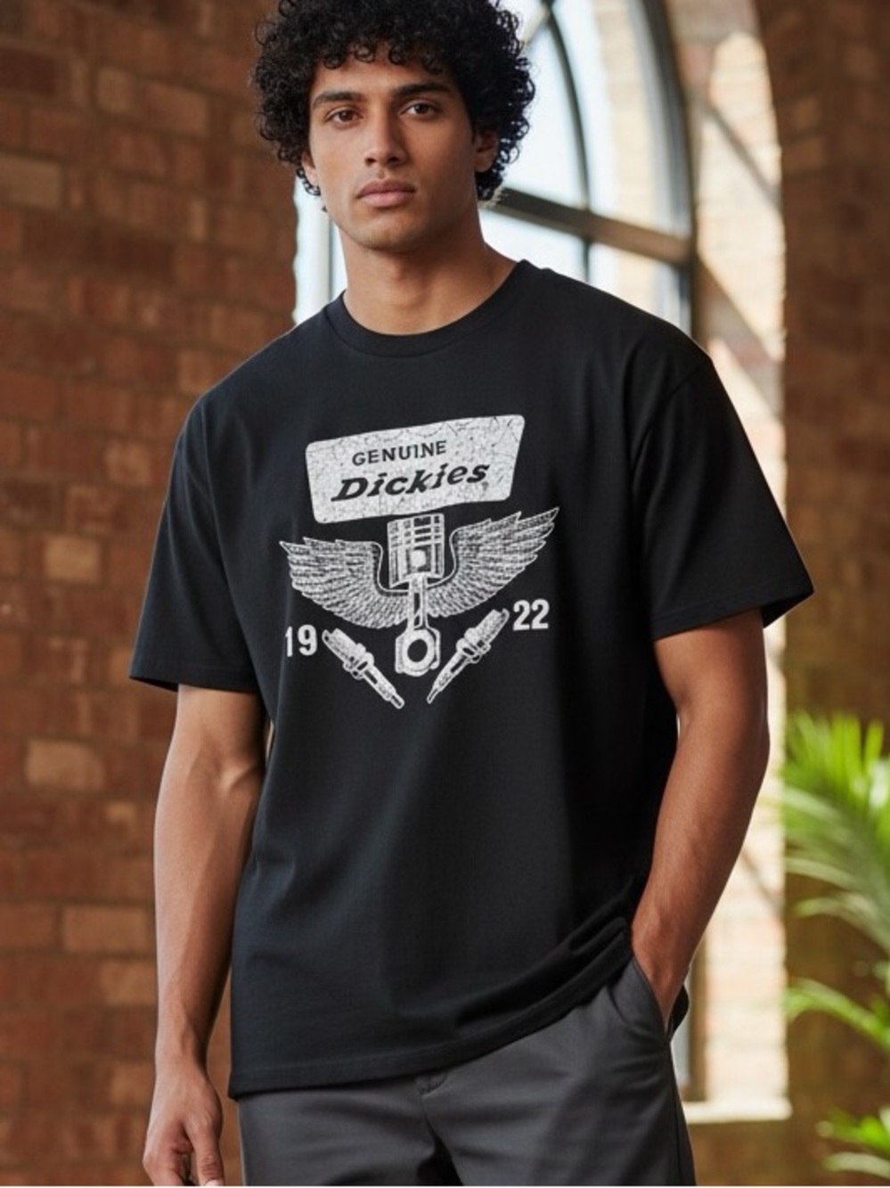 Genuine Dickies black/white t-shirt